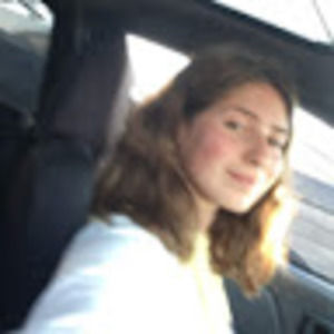 Meet your Posher, Daniela